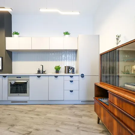 Duo Tones, Art & Nature, Parking Łódź