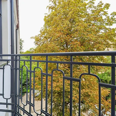 Duo Tones, Art & Nature, Parking Appartement Łódź