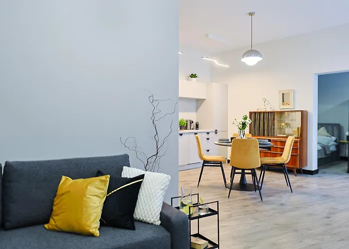 Duo Tones, Art & Nature, Parking * 罗兹