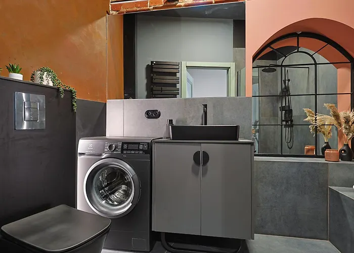 Duo Tones, Art & Nature, Parking