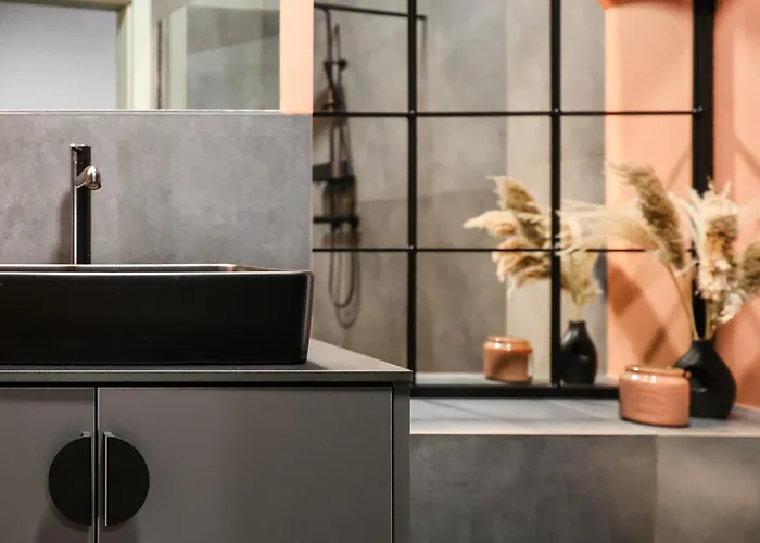 Duo Tones, Art & Nature, Parking *