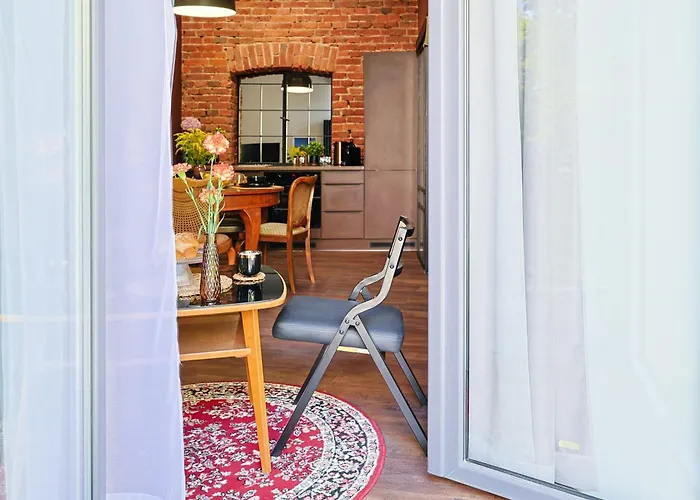 Duo Tones, Art & Nature, Parking * 罗兹