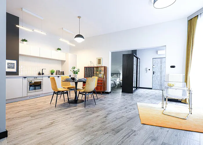 Duo Tones, Art & Nature, Parking * 罗兹