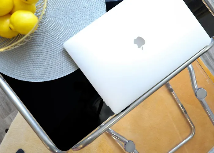 Duo Tones, Art & Nature, Parking Łódź